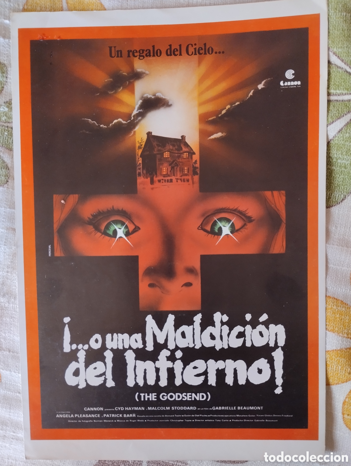 Cine: GUIA DOBLE - O UNA MALDICI&Oacute;N DEL INFIERNO
