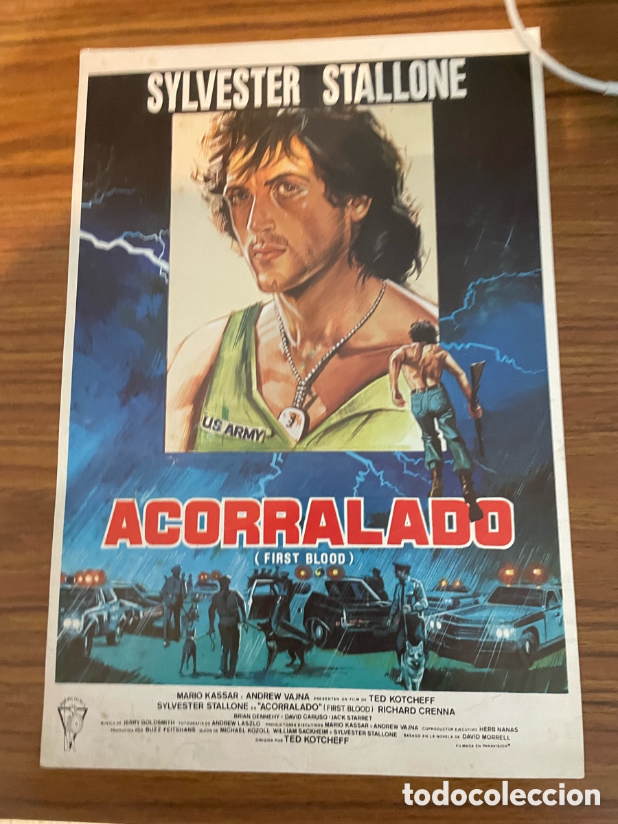 Cine: GU&Iacute;A Publicitaria. ACORRALADO