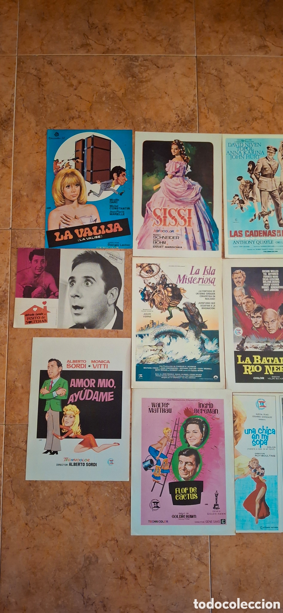 Cinema: LOTE DE 16 GU&Iacute;AS Y PROGRAMAS DE CINE CL&Aacute;SICO, DE CULTO Y GRANDES ESTRENOS