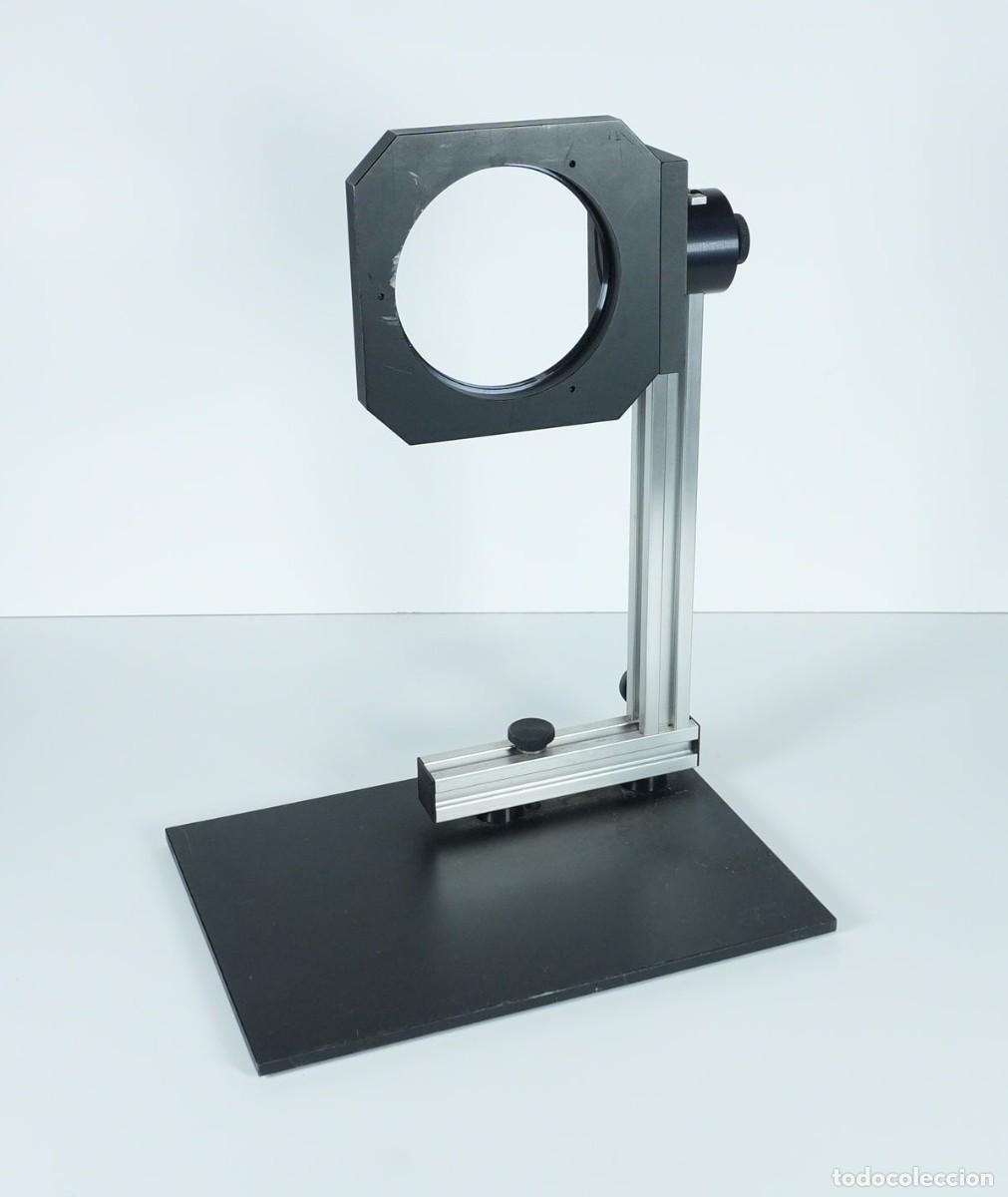 Cine: SOPORTE PARA OBJETIVO ANAM&Oacute;RIFICO