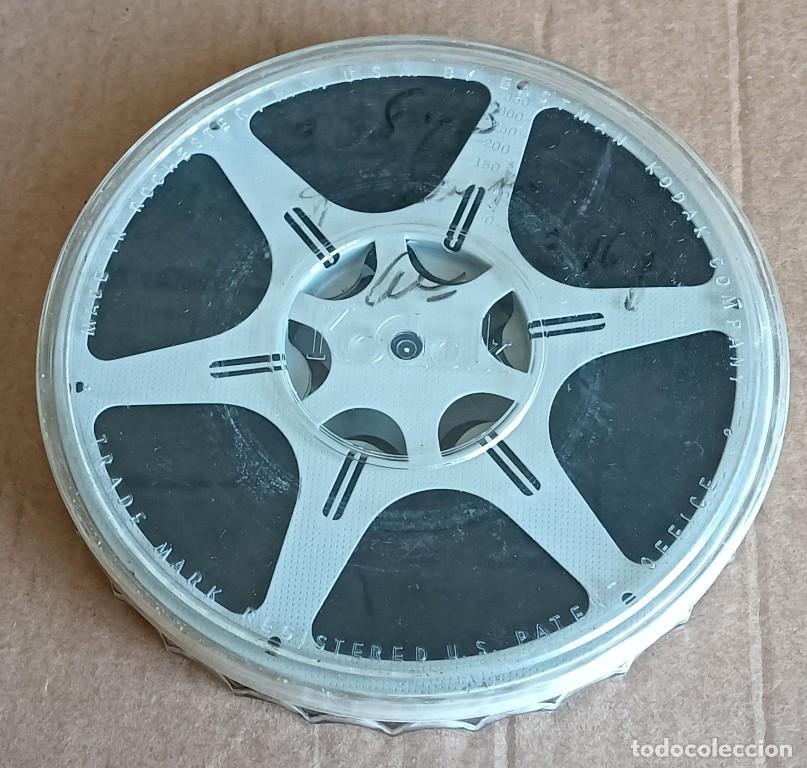 Cine: Pel&iacute;cula de kodak - Desconocemos el contenido Caja estuche de pl&aacute;stico 19 cm de di&aacute;metro
