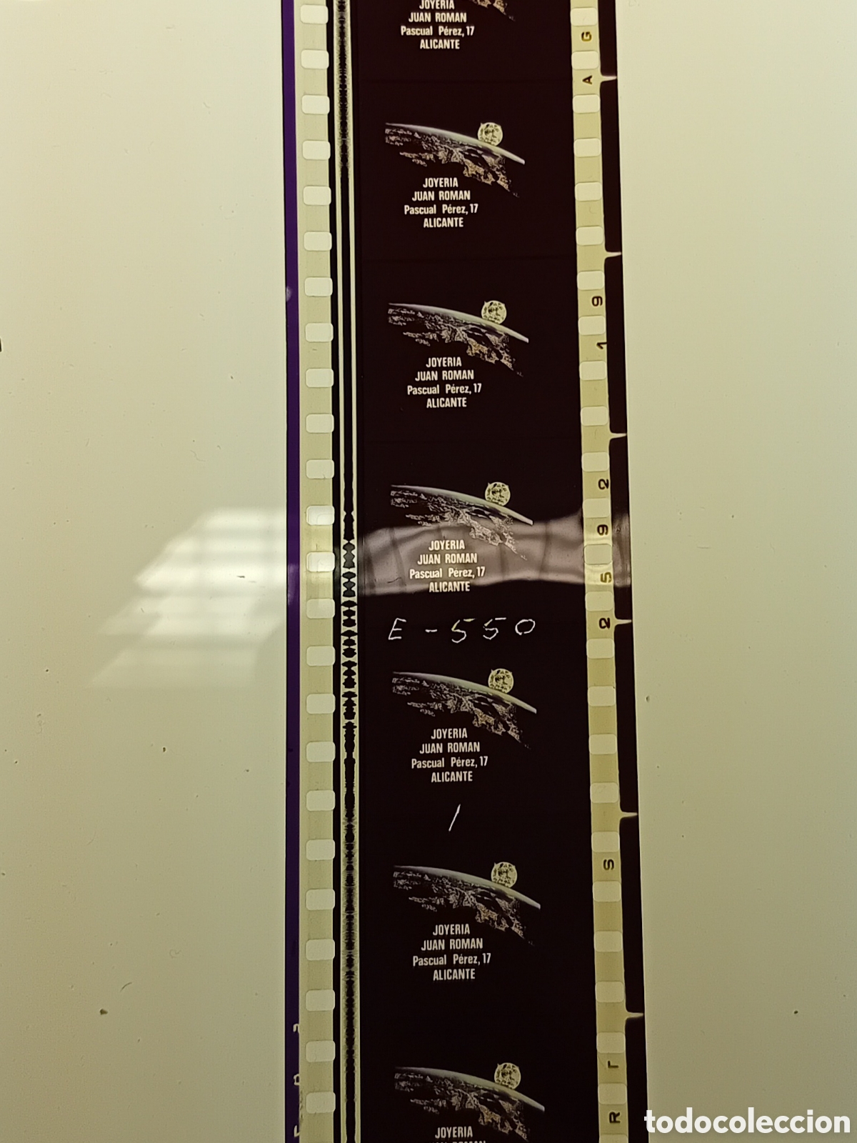 Cine: COLA 35MM JOYERIA JUAN ROM&Aacute;N (ALICANTE) PARA ANUNCIO DIAMANTES DE BEERS. A&Ntilde;OS 70