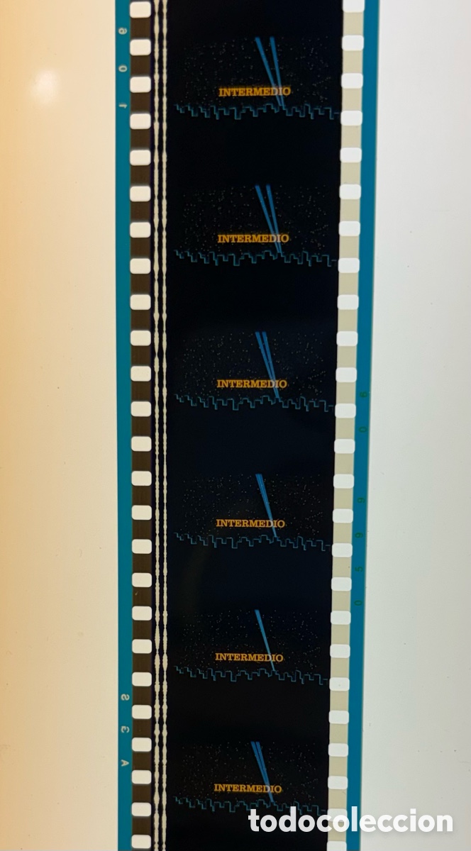 Cine: Cabecera clip en pel&iacute;cula de cine de 35mm INTERMEDIO para proyector o m&aacute;quina de cine
