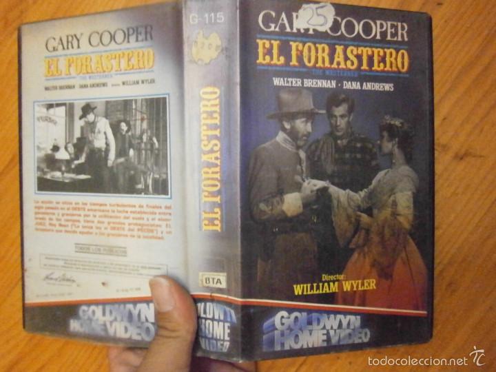 Cine: EL FORASTERO-BETA - Foto 1