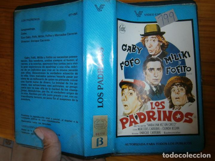 Cine: LOS PADRINOS-BETA - Foto 1