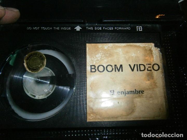 Cine: LLEGA EL ENJAMBRE / BETA - Foto 5