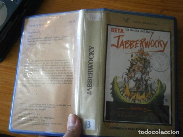 Cine: PELICULA BETA, JABBERWOCKY - Foto 1