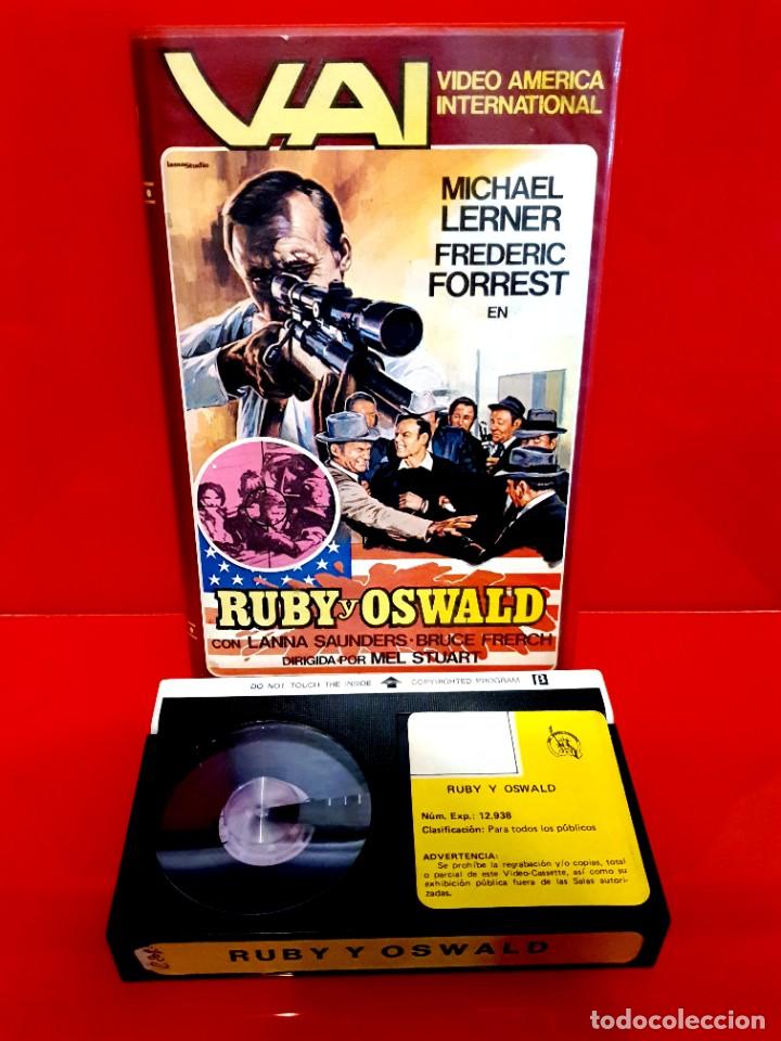 Cine: RUBY Y OSWALD (1978) - Michael Lerner, Frederic Forrest, Doris Roberts - Foto 3