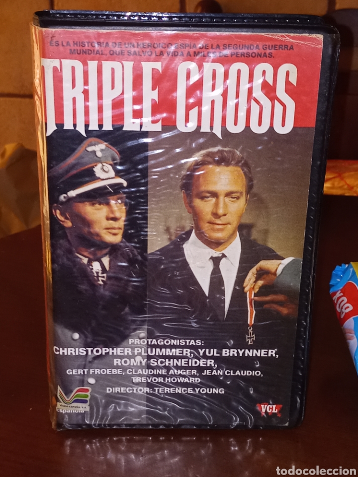 Cine: Triple Cross Beta - Foto 1