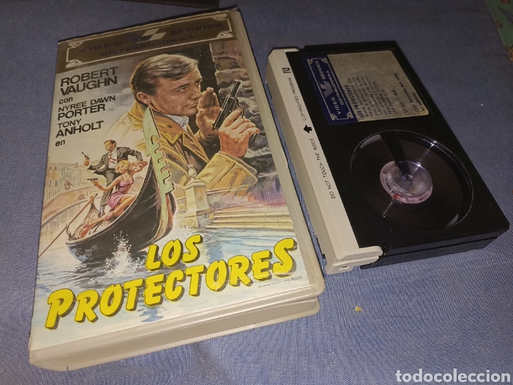 Cine: LOS PROTECTORES - BETA - ROBERT VAUGHN - Foto 1