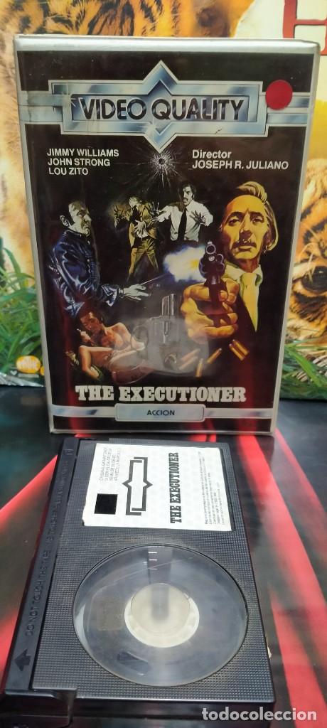 Cine: BETA - THE EXECUTIONER - LOU ZITO - Foto 1