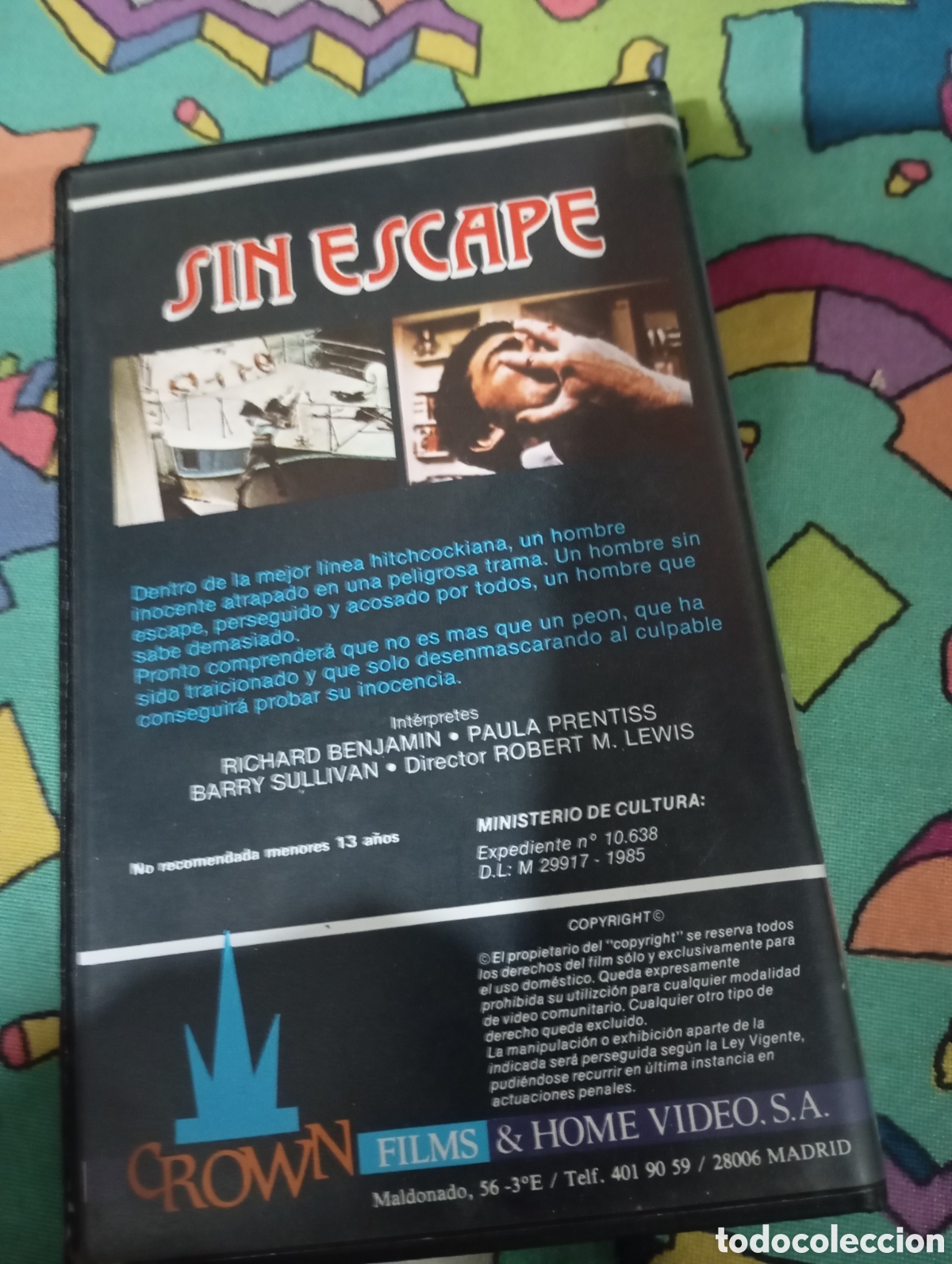 Cine: Sin escape- beta- Robert Michael lewis - Foto 2
