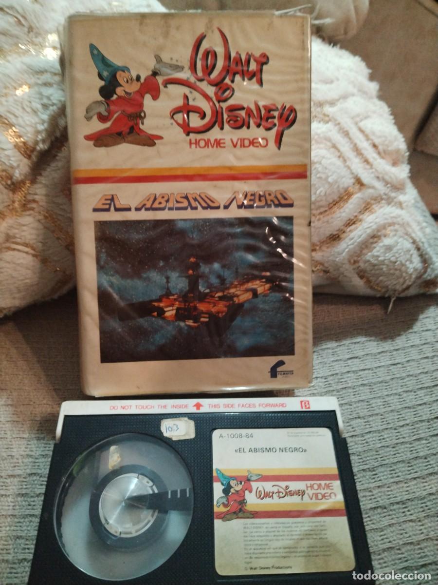 Cine: BETA - EL ABISMO NEGRO - 133