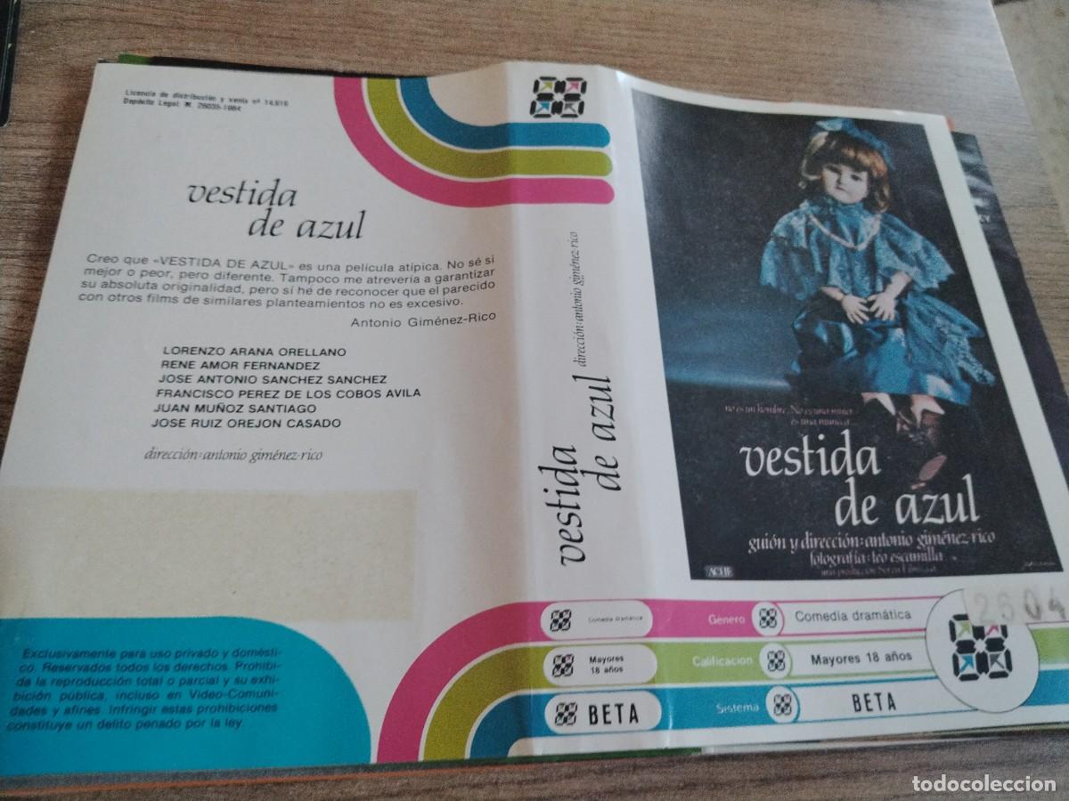 Cine: SOLO CARATULA BETA VESTIDA DE AZUL