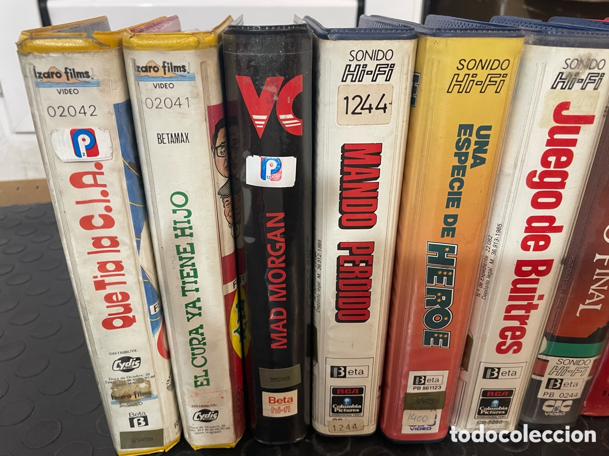 Cinema: Lote 24 pel&iacute;culas BetaMax. Varios t&iacute;tulos y g&eacute;neros.