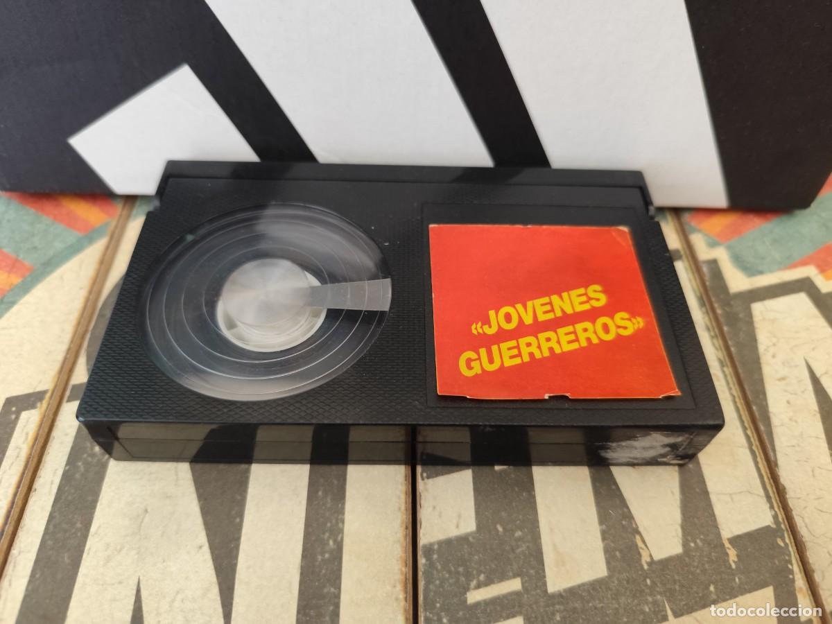 Cinema: 8 J&oacute;venes guerreros / Solo cinta beta
