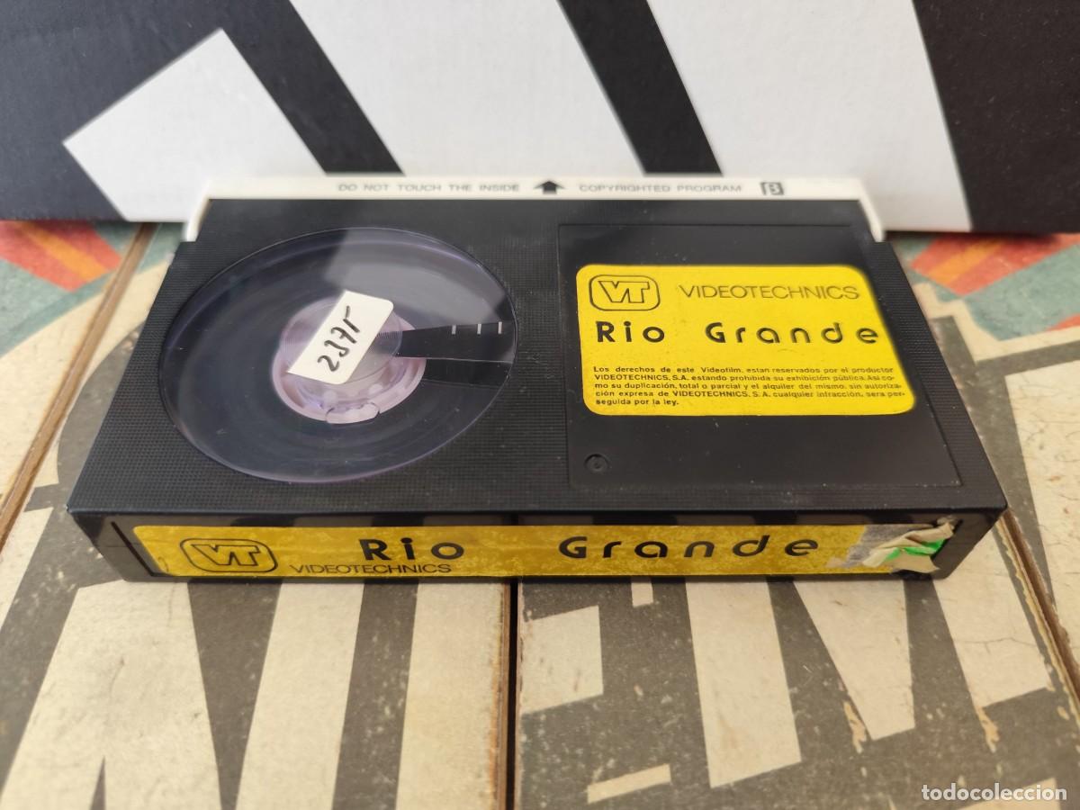 Cine: 30 R&iacute;o grande / Solo cinta beta