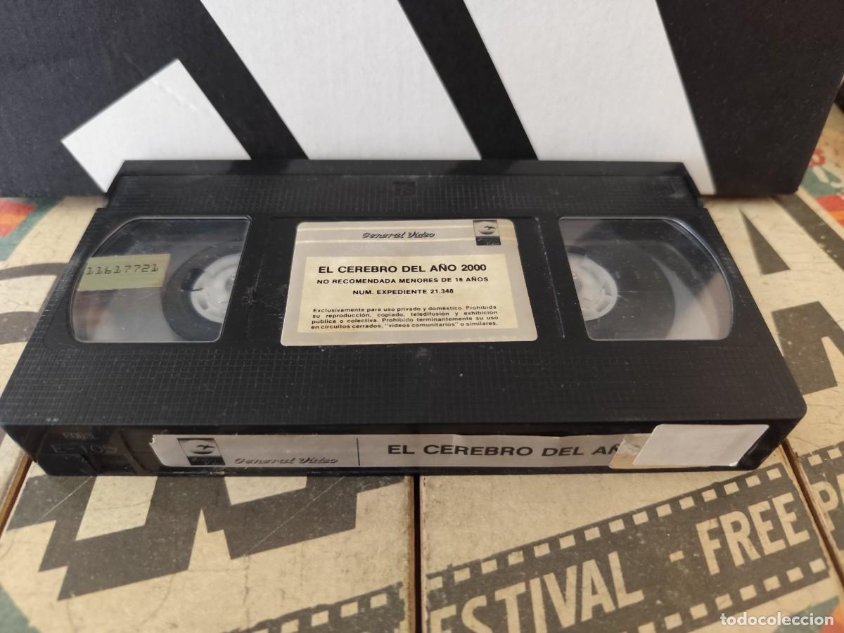 Cine: 77 El cerebro del a&ntilde;o 2000 / Solo cinta vhs