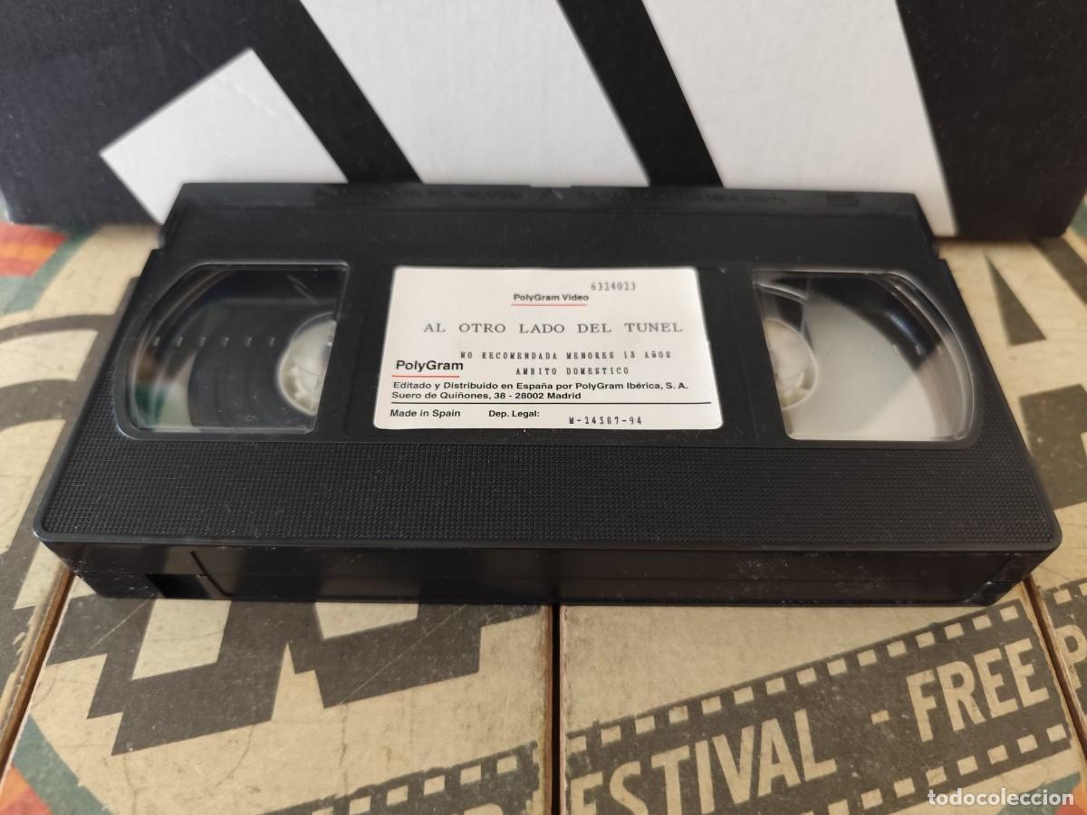 Cine: 115 Al otro lado del t&uacute;nel / Solo cinta vhs