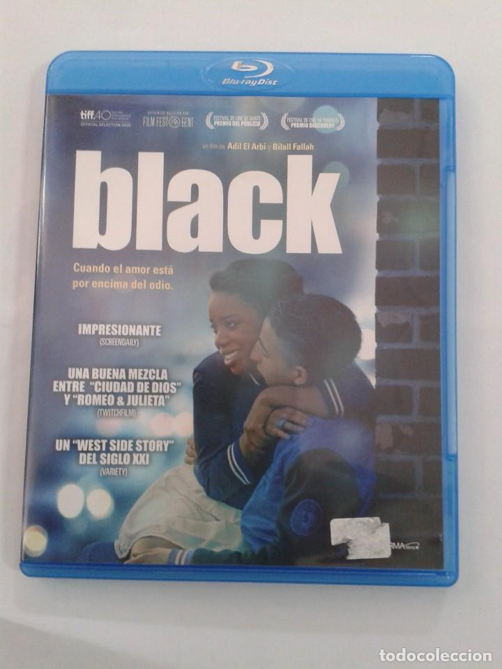 Cine: BLACK. ADIL EL ARBI - Foto 1
