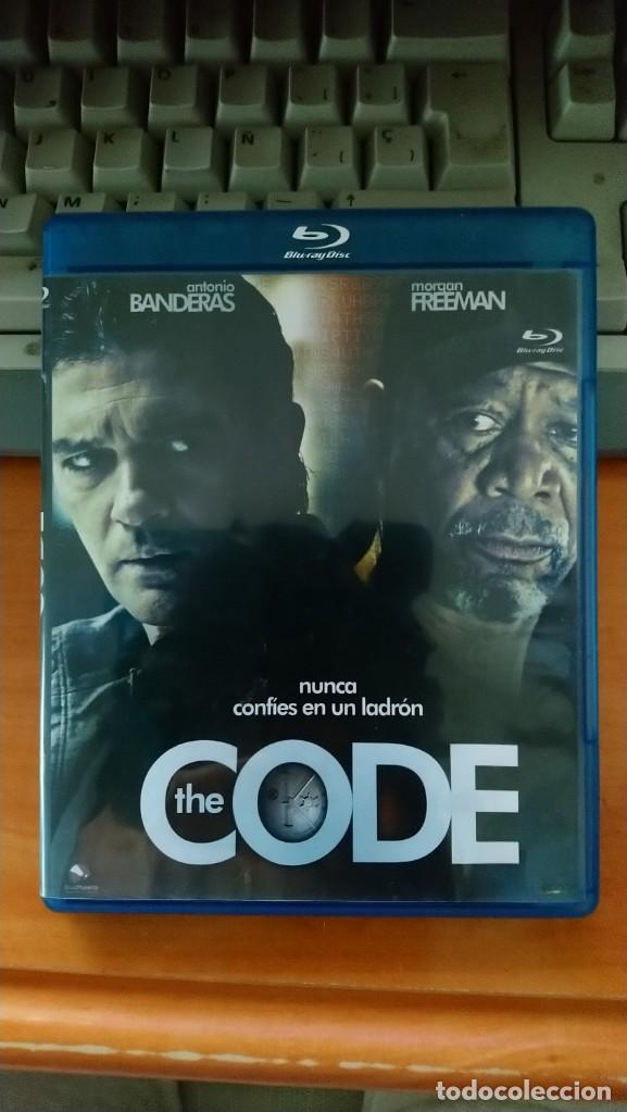 Cine: the code, nunca confies en un ladron - Foto 1