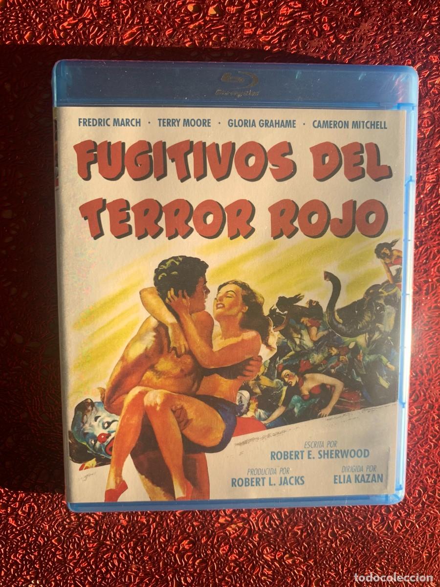 Cine: FUGITIVOS DEL TERROR ROJO - Foto 1