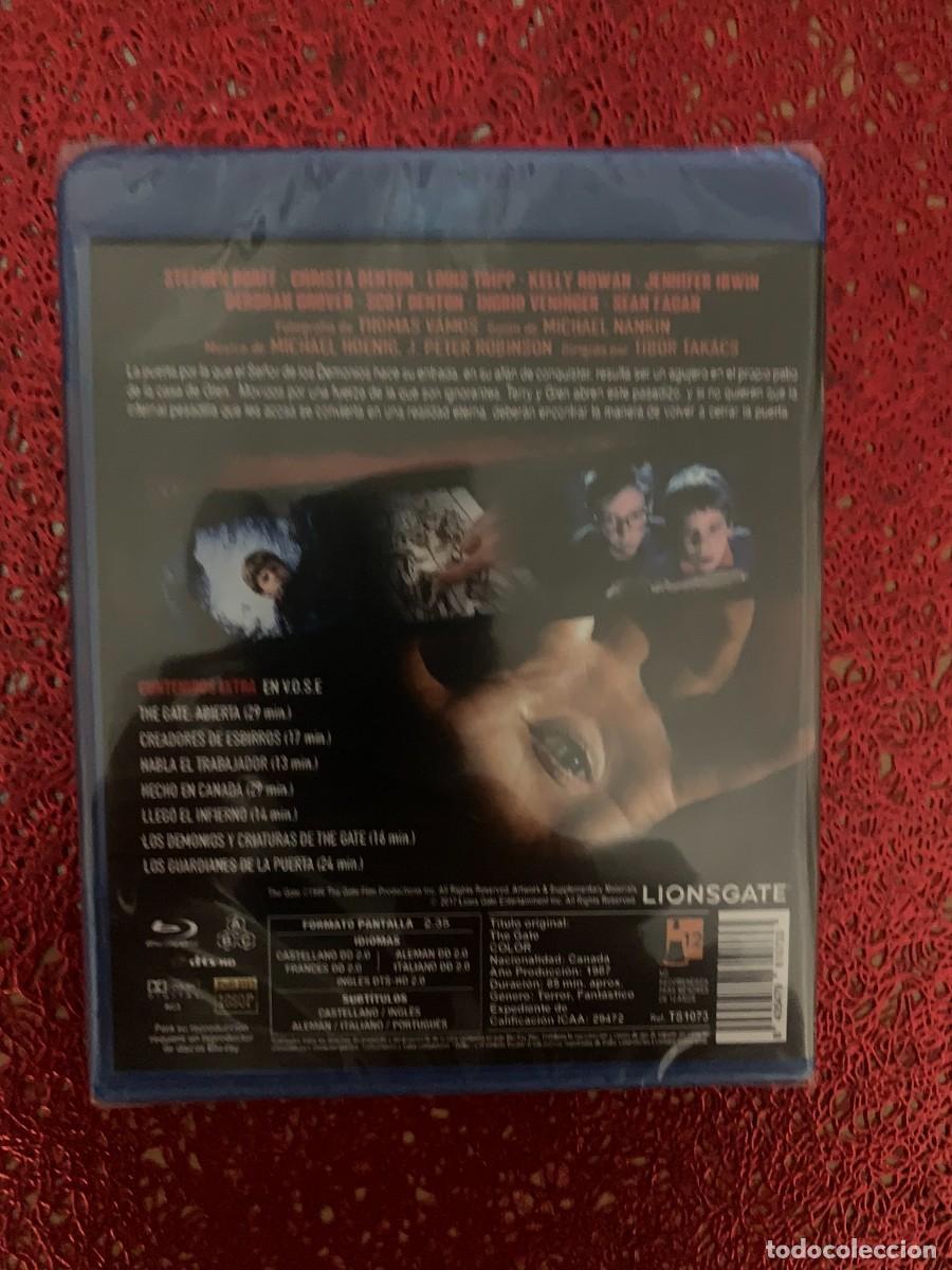 Cine: LA PUERTA - Foto 2