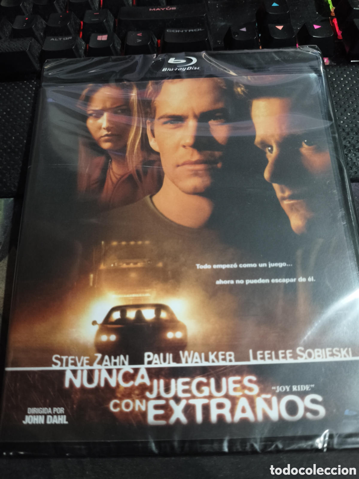 Cinema: Nunca juegues con extra&ntilde;os Blu-ray Nuevo a estrenar