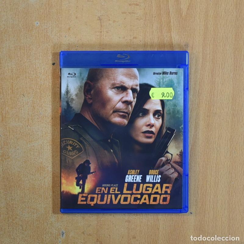 Cin&eacute;ma: EN EL LUGAR EQUIVOCADO - BLURAY