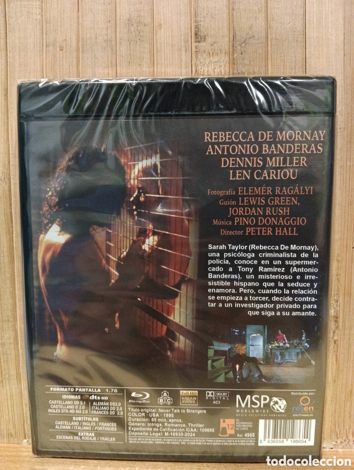 Cine: Nunca hables con Extra&ntilde;os Blu-ray precintado - Foto 2