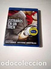 Kino: Extra&ntilde;os En Un Tren- 5051893128123