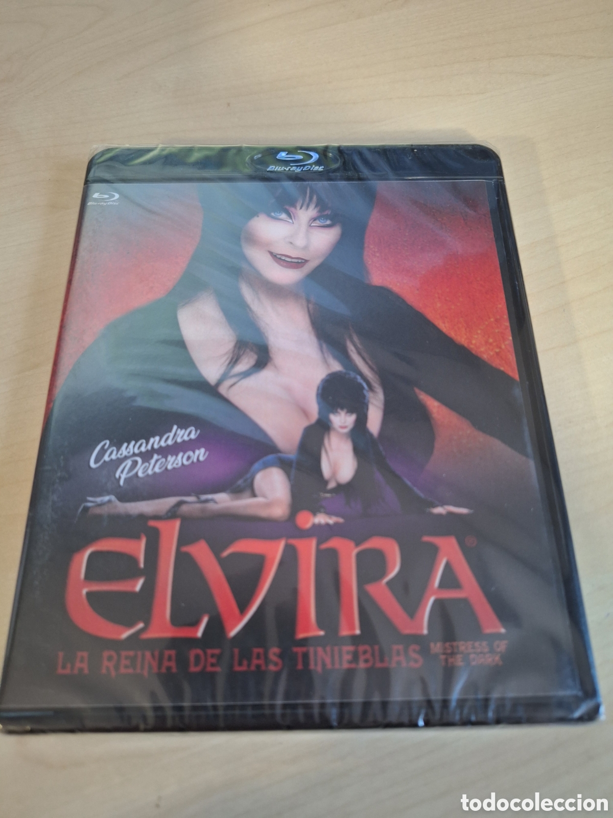 Cine: RB16 Elvira la reina de las tinieblas BLURAY PRECINTADO