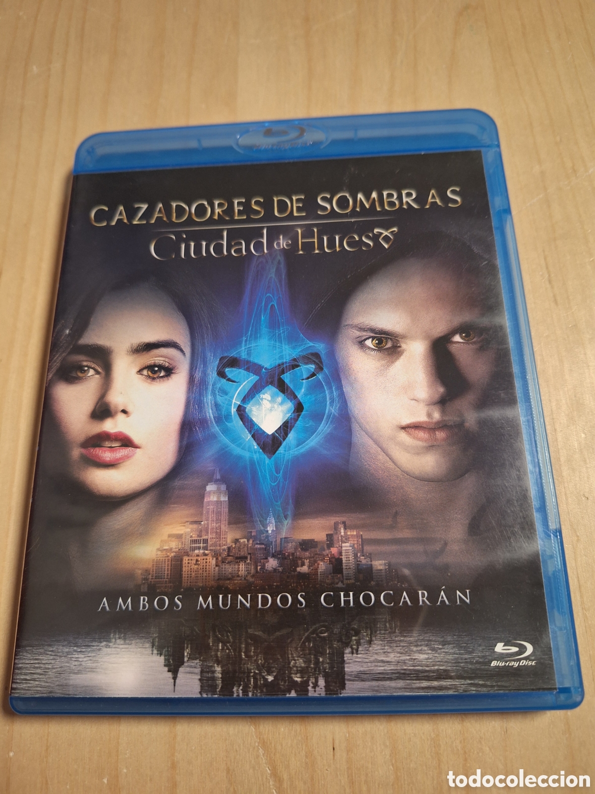 Cine: RB46 cazador de sombras ciudad de huesos BLURAY SEGUNDAMANO