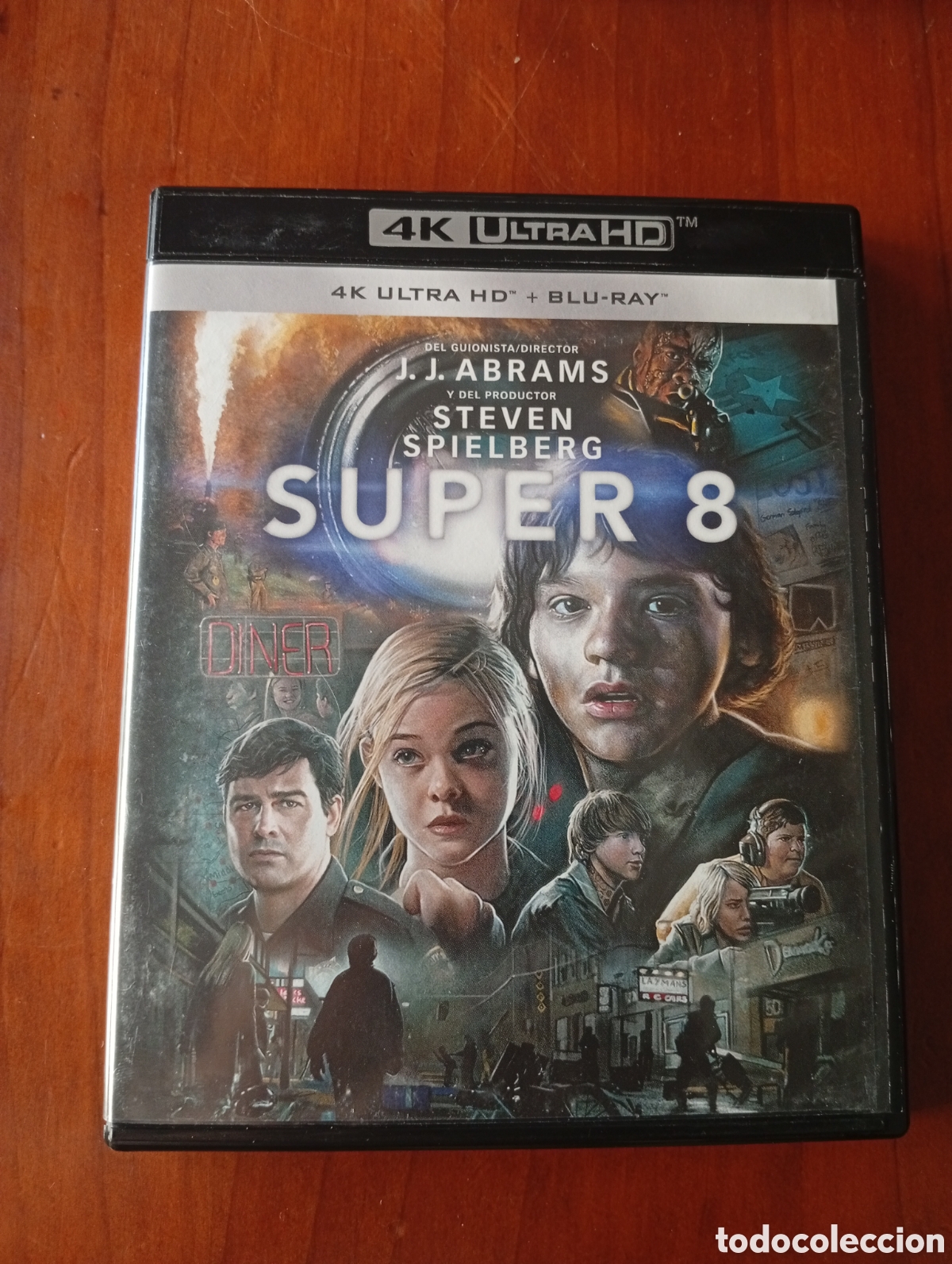 Cine: BLUE RAY + 4K ULTRA HD SUPER 8 J.J. ABRAMS STEVEN SPILBERG