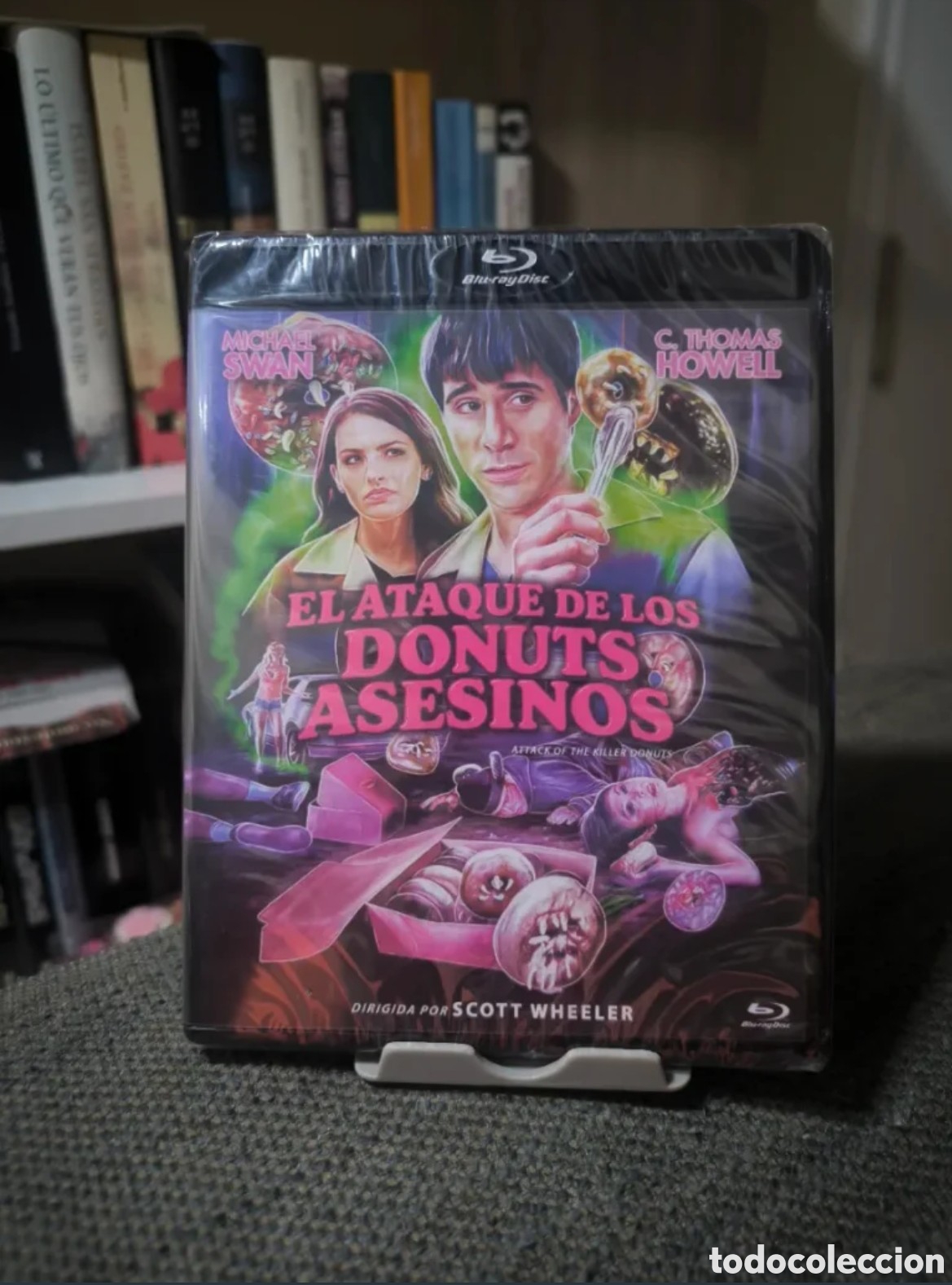 Cine: El Ataque de los Donuts Asesinos (Blu-ray) Es Nuevo y precintado