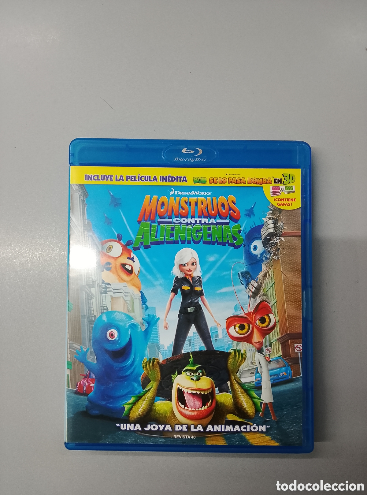 Cine: PELICULA BLU-RAY MONSTRUOS CONTRA ALIENIGENAS