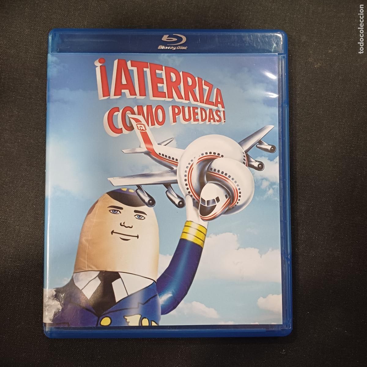 Cine: ATERRIZA COMO PUEDAS/BLU RAY DISC.