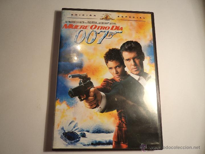 Cine: 007. Muere otro d&iacute;a. Edici&oacute;n especial 2 discos. (p-8)