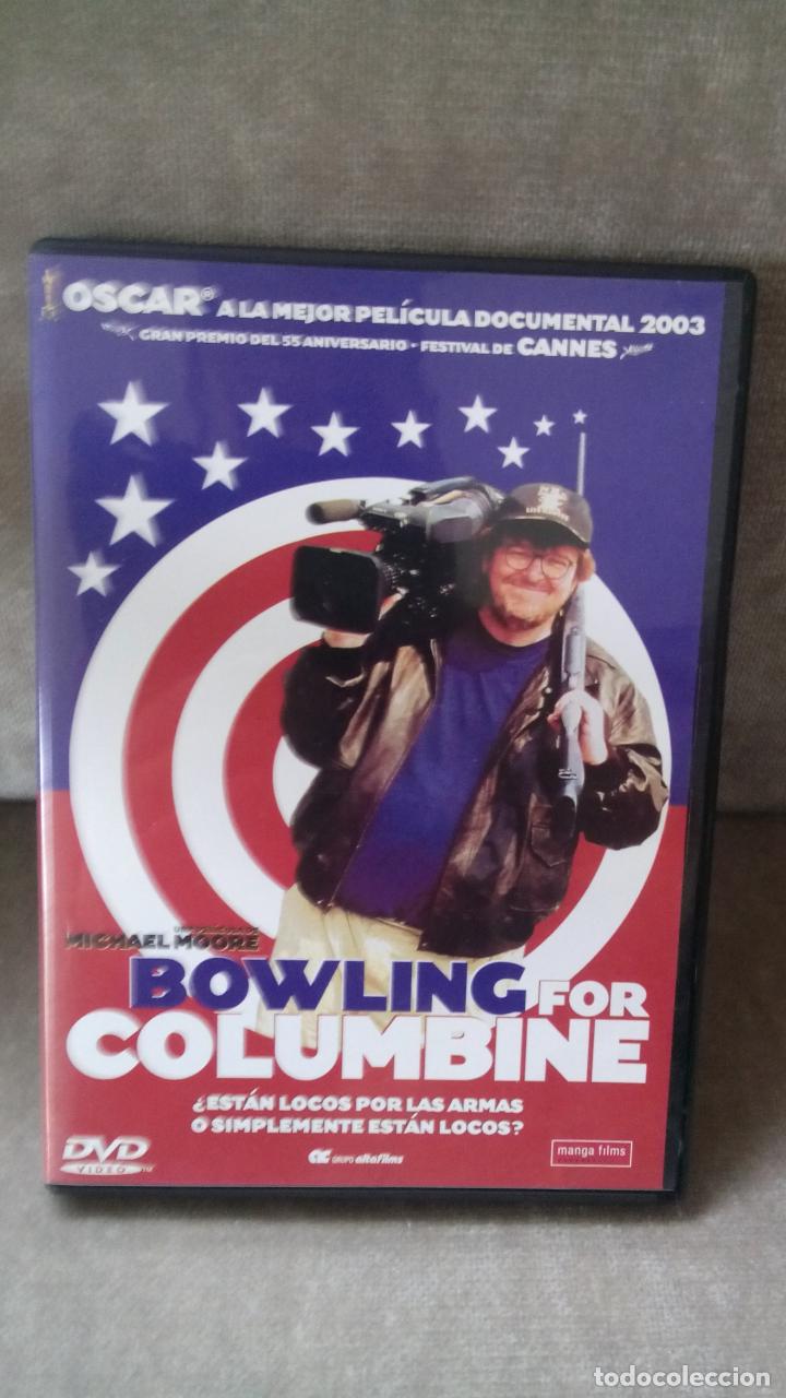 Cine: BOWLING FOR COLUMBINE, DE MICHAEL MOORE - Foto 1