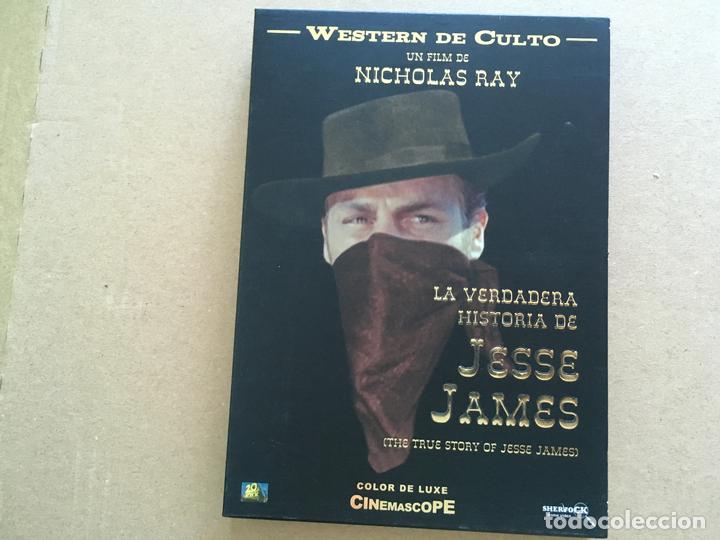 Cinema: DVD SOLO FUNDA EXTERIOR-LA VERDADERA HISTORIA DE JESSE JAMES