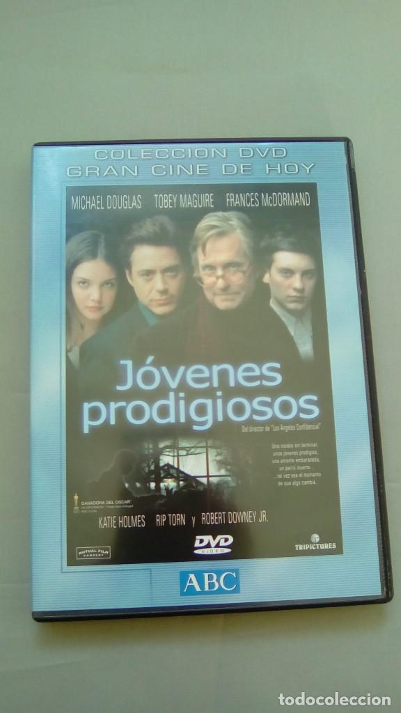 Cine: JOVENES PRODIGIOSOS (LEVES SE&Ntilde;ALES DE USO)