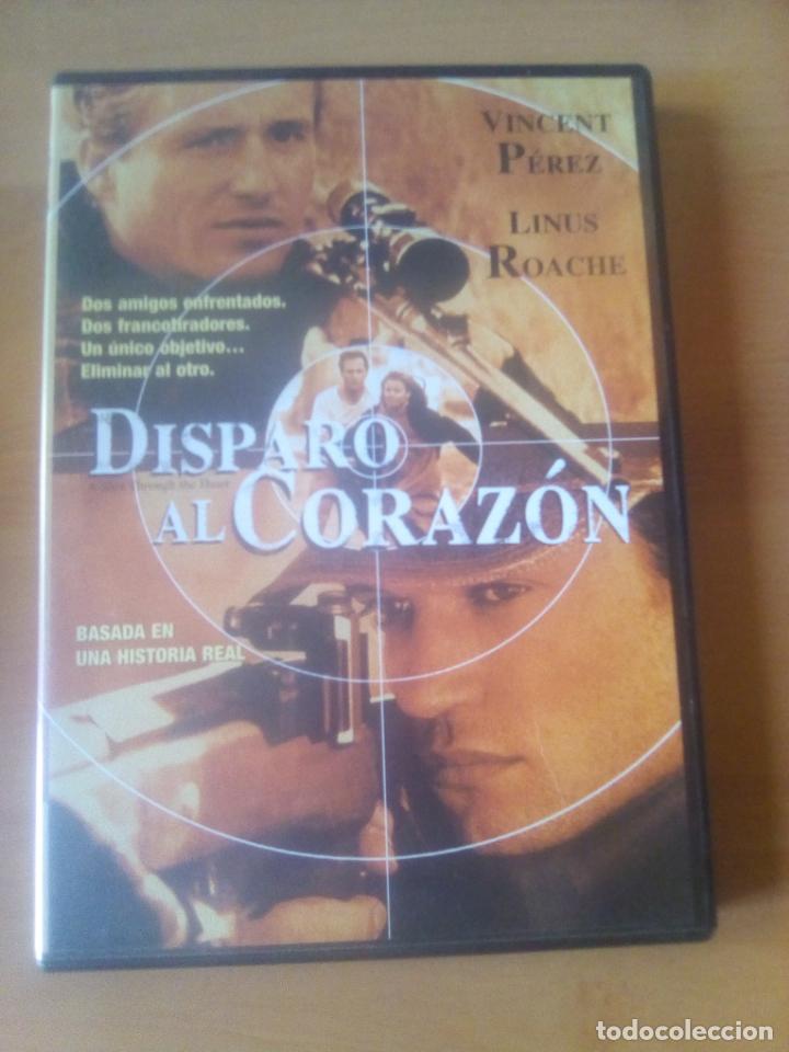 Cine: DISPARO AL CORAZON - Foto 1