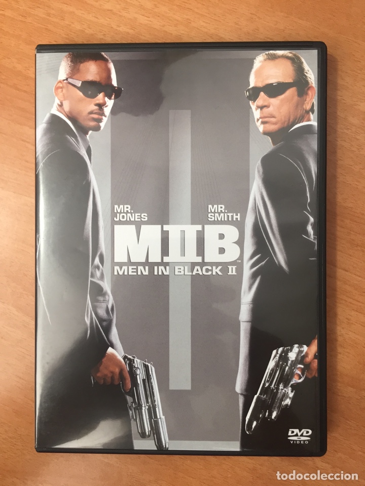 Cinema: (S132) Me in black 2 - DVD Segunda mano