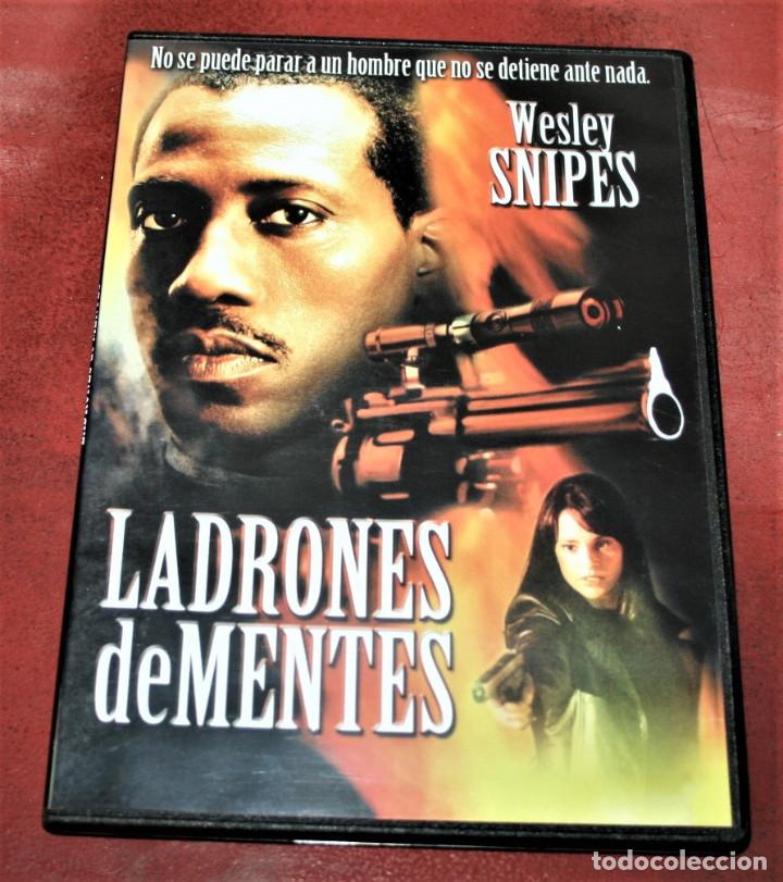 Cine: DVD - LADRONES DE MENTES - 2004 - DIR. DAVID CARSON - Foto 1