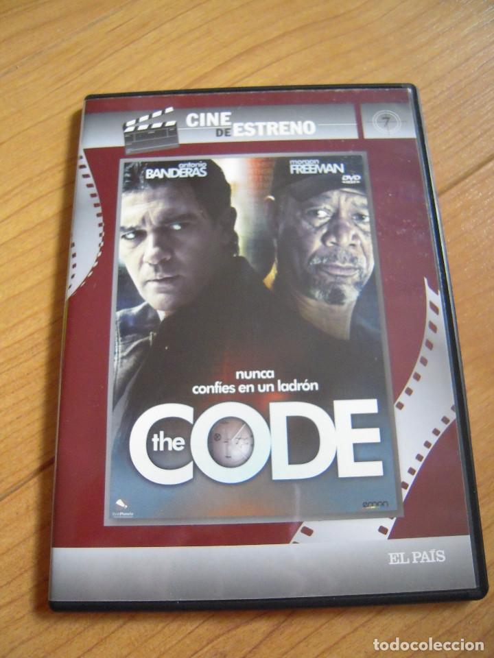 Cine: DVD The Code - Foto 1