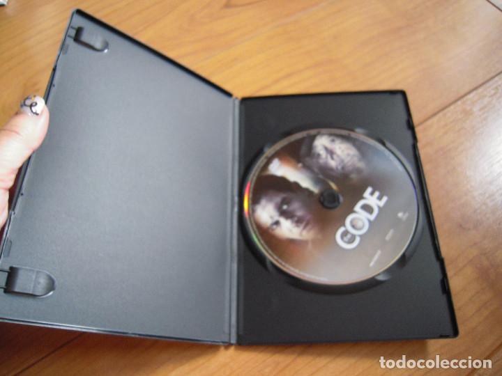 Cine: DVD The Code - Foto 3