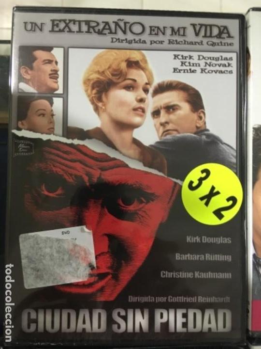 Un Extraño En Mi Vida Pelicula Completa
