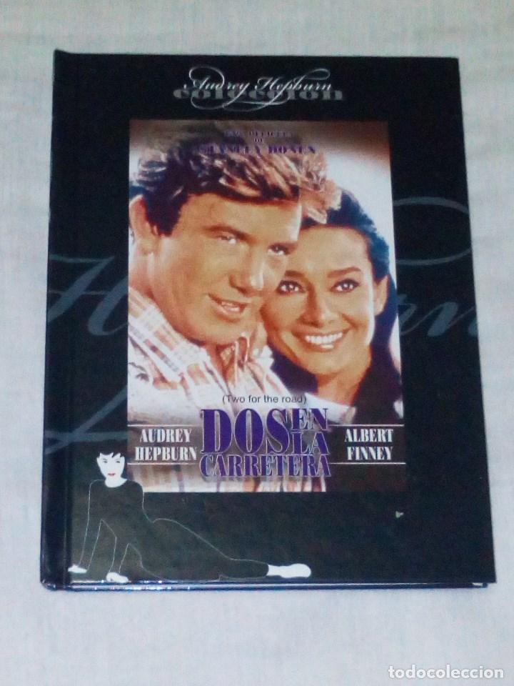 Cin&eacute;ma: Vendo Pelicula DVD con libro (Dos en la Carretera), Mas fotos en el interior.