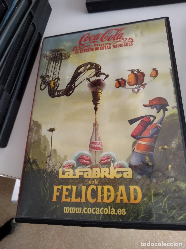 Kino: G-QK69V DVD LA FABRICA DE FELICIDAD COCA COLA