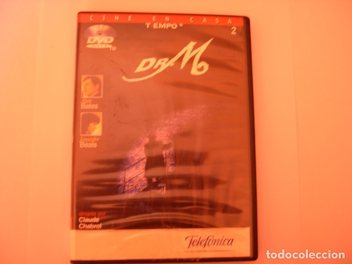 Cine: DR. M - Foto 1